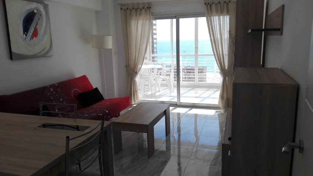 Apartamentos Los Caballos Benidorm Esterno foto