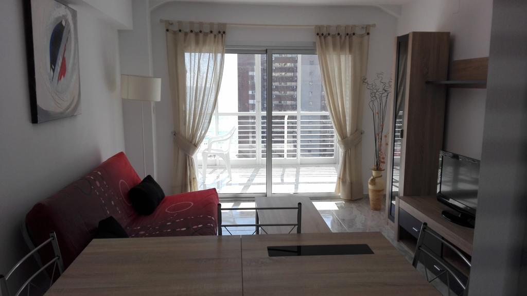 Apartamentos Los Caballos Benidorm Esterno foto