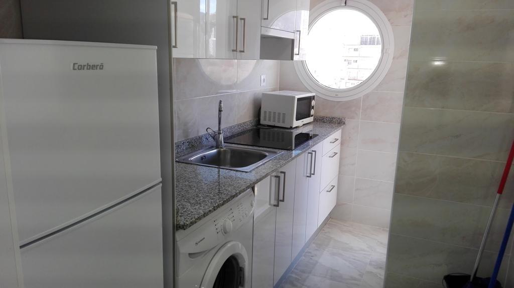 Apartamentos Los Caballos Benidorm Esterno foto